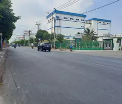 selling a building with 9x40m frontage for 35 billion on le van khuong street.