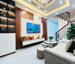 selling a cau giay house 28m2 x 4 floors - beautiful house in tet. 28m, 4t, slightly 10 billion