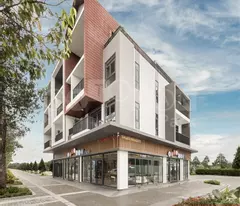 selling a corner apartment with 3 frontages on pham van dong street with available cash flow of 100 million/month