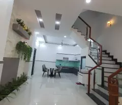 selling a corner house with two frontages on street 11 truong tho, thu duc, ho chi minh city, contact 0909428959
