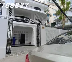 selling a corner villa at 3mt nguyen cuu van, binh thanh, a bridge from district 1