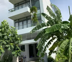 selling a house facing 33m street in long hung urban area, super good price, legal pink book