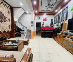 selling a house in china, allocating lots to avoid, entering the house, 13 billion more