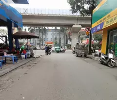 selling a house in quang trung, ha dong with a car parked at the door for more than 7 vnd