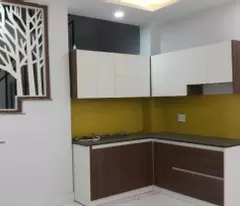 selling a house in the center of the basement