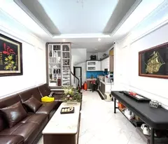 selling a house on a corner lot of 38m2 on phuong mai street, dong da, a beautiful house, close to the street for only 3 billion.