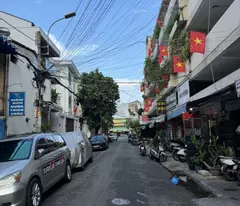 selling a house on the 1st floor of binh phu apartment, district 6, 55m2 - 4x14 - just over 2 billion