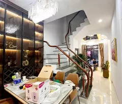 selling a house on tran phu street, 50m wide sidewalk for business, only slightly 13.3 billion vnd.