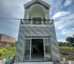 selling a house with 1 ground and 1 floor, 80m2, residential area, motorway (hoa an ward) only 2,950 billion