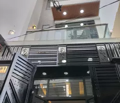 selling a house with a price of 6.x billion, brand new, fully furnished, 64m2.