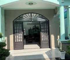 selling a house with frontage of ful tho business, phan van doi, ba diem, hoc mon. 1028m2, rental 30 million. month
