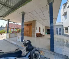 selling a large yard house in kp7, ben luc town, area 636m2, full land, 3 bedrooms, 2 bathrooms, price reduced to 4.8 billion
