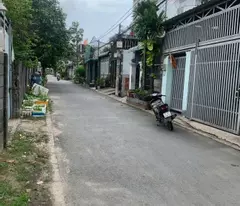 selling a level 4 house in car alley, street 4, truong tho ward, thu duc, 7.9 billion