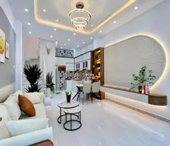 selling a new 3-storey house, customers only need a suitcase to move in for only 5.9 billion.
