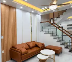 selling a new 3-storey house in ky ba center, 10m from phan ba ​​vang, can do small business