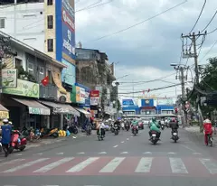 selling a new 3-storey house in le quang dinh hxt, 59m2, 4.2m wide, near ba chieu market, only 11 billion.