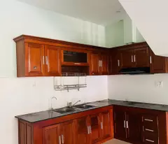 selling a private house in hoa xuan cam le urban area, a secure and busy area,
