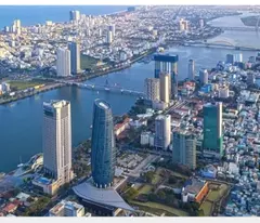 + selling a row of houses with 2 street frontages of 10.5m and 7.5m, near ton that tung high school and the market.