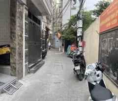 selling a sparkling 5-storey new house on a corner lot of hoang mai business alley