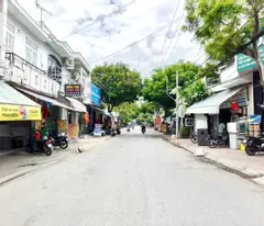 selling a square house with 4 rooms on luong dinh cua street, tay nha trang ward