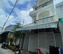 selling a sturdy 3-storey house with an area of ​​54.7m2, spacious 5m road, quiet and secure area.