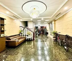 selling adjacent to phu my, van phuc, ha dong, only 1 unit for sale, extremely good security