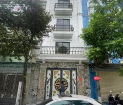 selling adjacent to tan tay do, dan phuong. 5-storey house, 95m2, double road, 39m, sidewalk. long-term red book