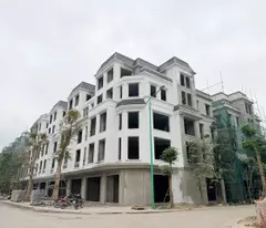 selling adjacent villa green little town co bi - 90m 5 floors a little 15 billion