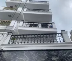 selling alley house 8m au co - right at tan phu hospital, 8x18m, 7 floors - with 22 chdv, 26.3 billion.