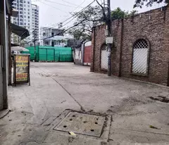 selling an old house ready to build a new one - nguyen van luong - ward 12, district 6 - truck enters the house - 61m2 - approximately 4 billion