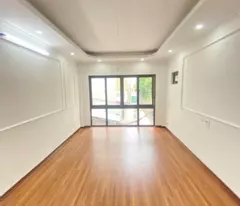 selling ancient house, car, 35m x 5 floors, 4.2m area, price 5.8 billion