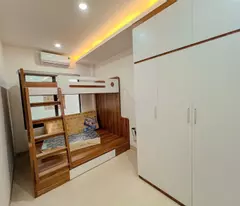 selling bach mai townhouse, hai ba trung, 68m2, 6 floors. price: 17.9 billion. contact: 0937158386