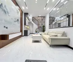 selling bui xuong trach house: 33m *5 floors over 8 billion