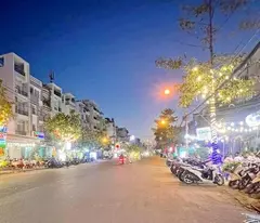 selling business front house at parc mall district 8, ta quang buu street, 4x20 only 15 billion 5