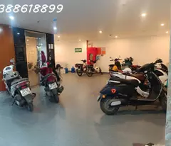 selling ccmn building in hoang quoc viet area - corner lot 132m2 x 7t - 11m mt - cash flow 1.6 billion/year
