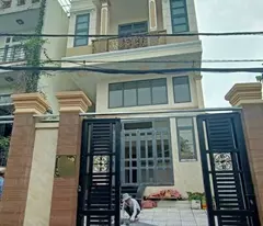 selling chdv 1ground 3floors, linh tay ward, area 140m2, width 6.35m, good price