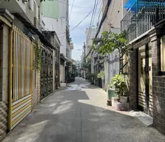 selling chdv 5 floors 10 bedrooms 11 bathrooms 5x20 cash flow 45 million/month right now bui minh truc