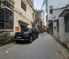 selling chinh school, thanh xuan, new building elevator in tri cao, 68m2 price 16 billion
