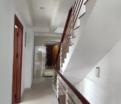 selling corner apartment with 2 fronts, 300m from the beach, currently renting 25 million/month nha trang
