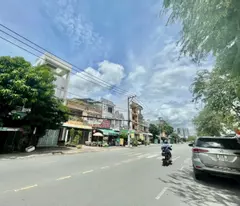 selling corner house income 50 million/month 1 month 3l horizontal 7m 6 bedrooms ma.n thien 16 billion