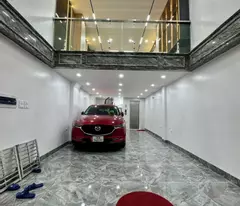 selling den lu house, car to avoid traffic, 6 floors, elevator, beautiful sparkling interior, 55m2, price 18 billion