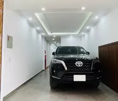 selling distributed house in phung chi kien, cau giay - 55m x 7t elevator - car garage - business - price 27.5