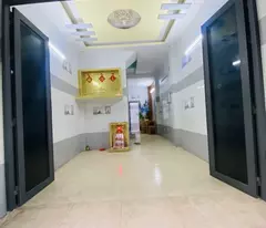 selling doi cung house - district 11 - 4 floors - 3.5m x 13m - only 6.8 billion