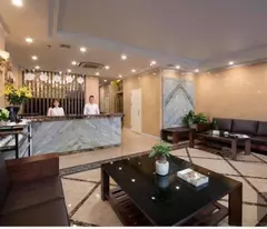 selling el next to marriott 6 stars, 275 billion, 300m2, 52 bedrooms, 11m frontage, revenue 2 billion/month