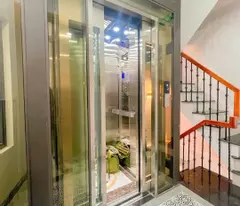 selling extremely beautiful ho dac di townhouse 45m2, 6t elevator, mt4m 10.8 billion very close to ho dac di