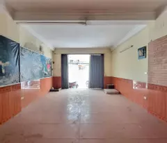 selling for 90m, intending to give away a house of 50m to the street, straight alley to hoang mai