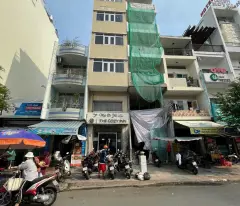 ** selling frontage of co giang near ben thanh market, district 1, hdt.120 million/month, only 45 billion