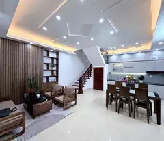 selling hammock house 55m x 5 floors 16.8 billion corner lot, near the street, 5 minutes walk to the lake