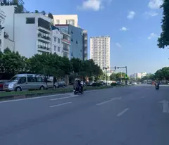 selling hong tien townhouse, 120m, frontage 6.6m, car parking, full residential area