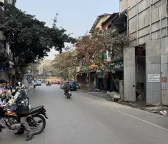 selling house car lot in ly nam de military area, 20m from street front, area 55m mt 5.5 price 23 billion